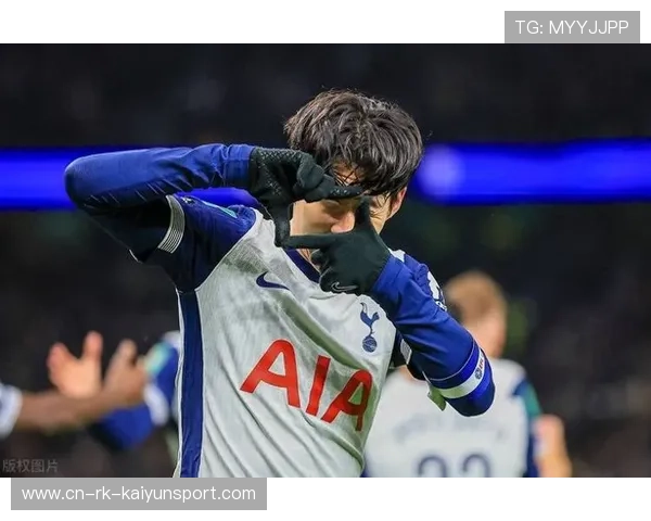 孙兴慜底线一扣骗过两人，热刺攻势全面爆发